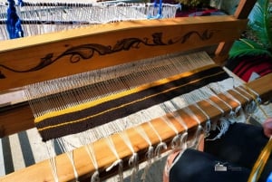 Lazarat: Traditional Carpet Weaving Workshop