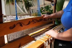 Lazarat: Traditional Carpet Weaving Workshop