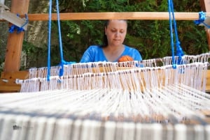Lazarat: Traditional Carpet Weaving Workshop
