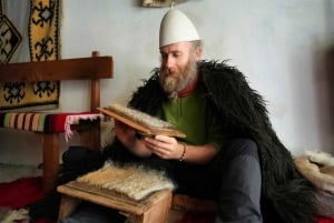 Lazarat: Ullvävverkstad med lunch eller middag