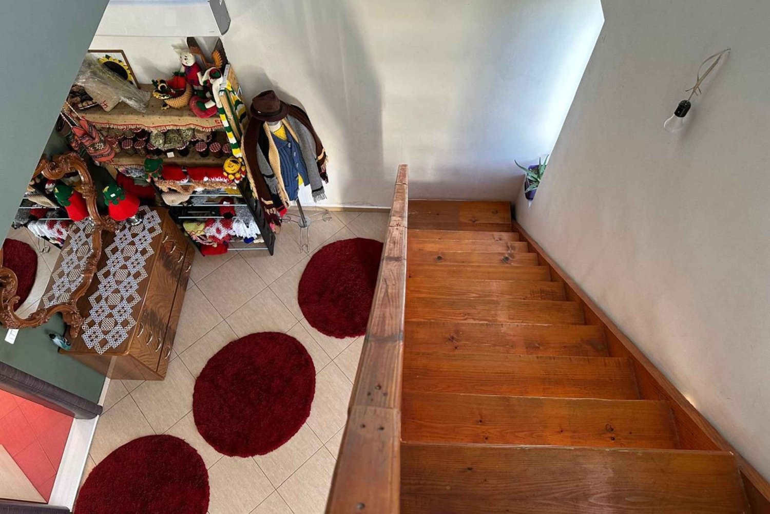 Libohova: Knitting Class with Cake and Tea