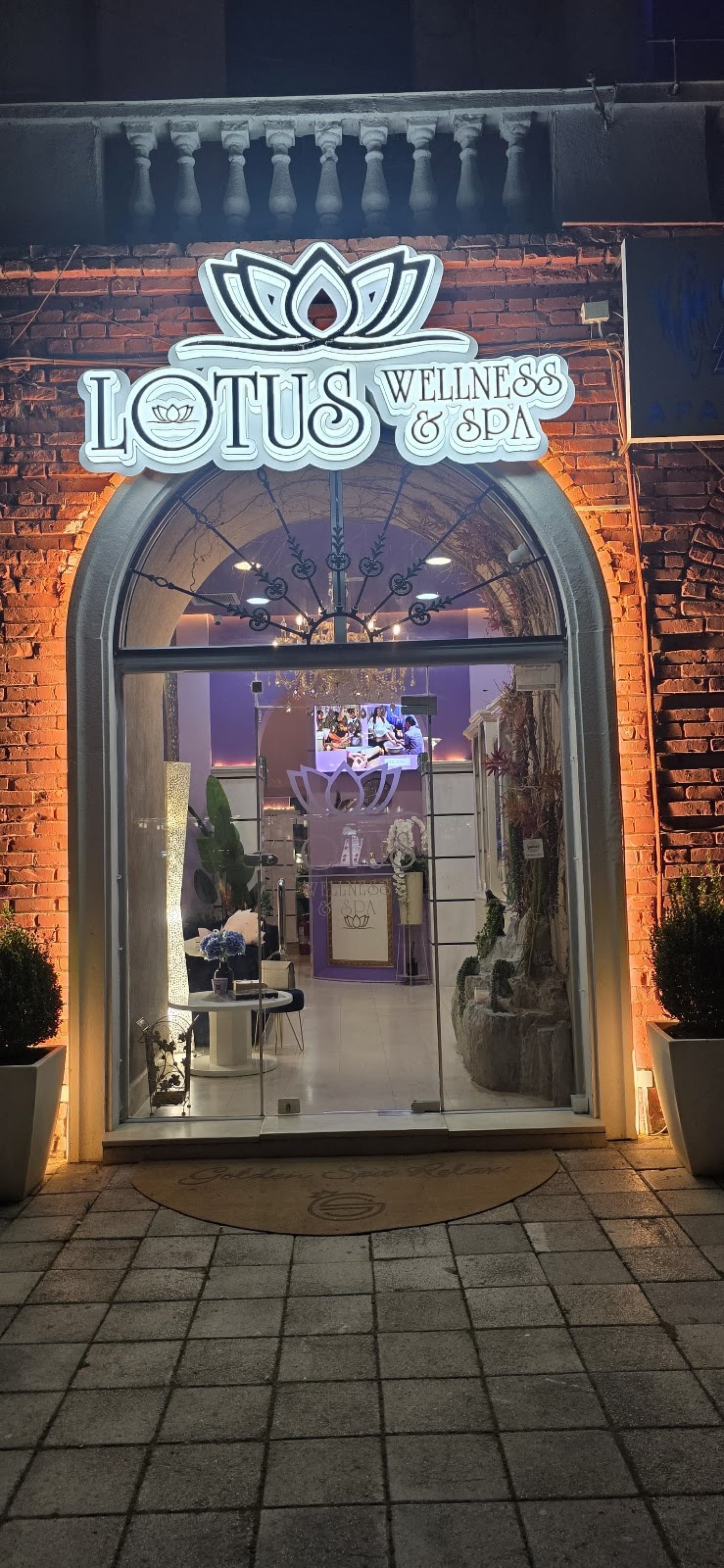 LOTUS Massage, Wellness & SPA