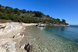 Saranda: Boat Tour to Hidden Caves & Krorez + Free Umbrella