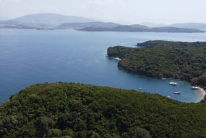 Kust van noordoost Corfu: zwemmen, snorkelen met lunch en drankjes