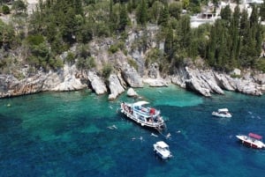Costa noreste de Corfú: natación, snorkel con almuerzo y bebidas