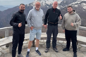 Fuoristrada al villaggio di Theth: tour in SUV via Tirana, Bogë e le Alpi