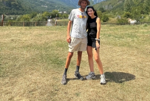 Fuoristrada al villaggio di Theth: tour in SUV via Tirana, Bogë e le Alpi