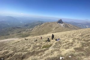 Ostrovica Bergwanderung Abenteuer: Eine geführte Wanderung in Korçë