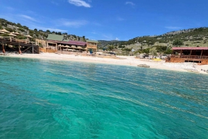 Passeio de barco pelágico 7 destinos: bebida + snorkel + guarda-sol️‍