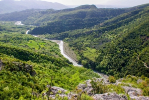 'Pëllumbas Cave, Erzeni Canyon & Petrelë Fortress Excursion'