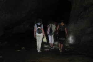 Pellumbas Cave, Petrela Castle og oplev ziplining