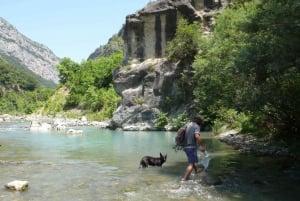 De Tirana/Durres/Golem : Grotte de Pellumbas et tyrolienne