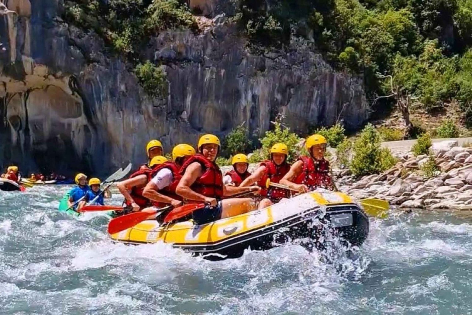 Përmet : rafting en famille sur la rivière Vjosa avec photos