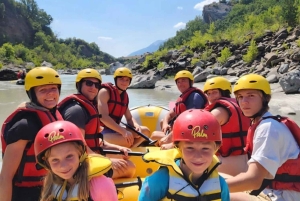 Përmet: Familie-rafting på Vjosa-elven med bilder