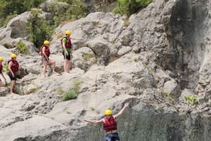 Përmet: Familie-rafting på Vjosa-elven med bilder