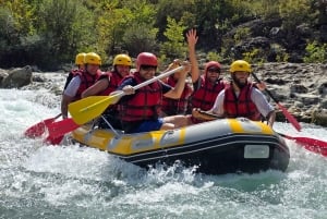 Përmet: Familie-rafting på Vjosa-elven med bilder