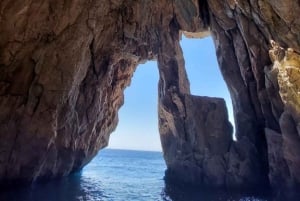 Himare: Pirates Cave Boat Tour:Lets swim to the caves