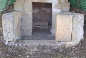 UNESCO Heritage Tour: Ancient Lin & Royal Tombs of Selca