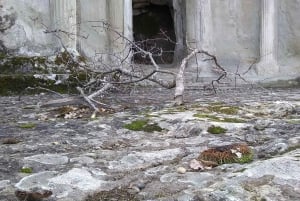 UNESCO Heritage Tour: Ancient Lin & Royal Tombs of Selca