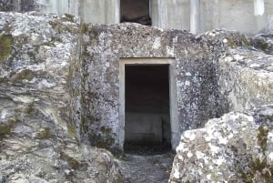 UNESCO Heritage Tour: Ancient Lin & Royal Tombs of Selca