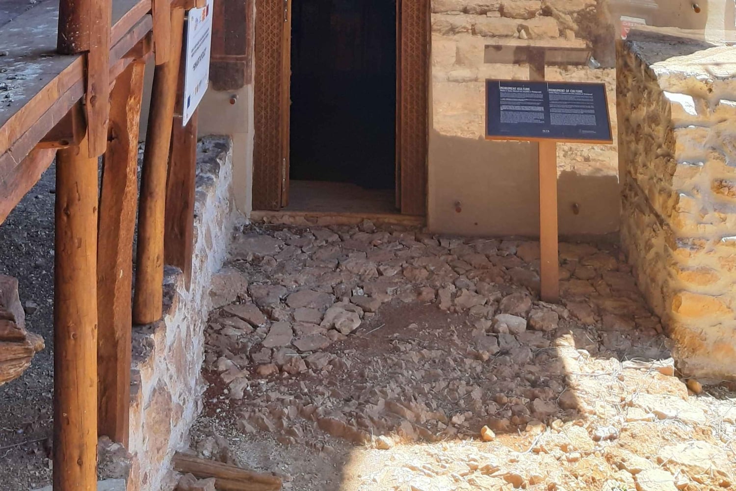 Lago di Prespa: esperienza in barca a Pustec e all'isola di Maligrad