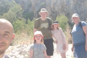 Lago di Prespa: esperienza in barca a Pustec e all'isola di Maligrad