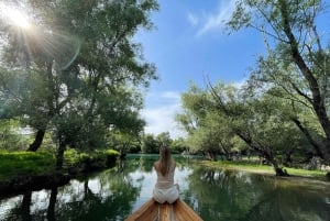 Tour privado por el lago Skadar con guía, aperitivos y bebidas.