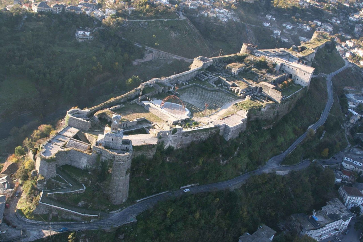 Tour particular pelo Castelo de Gjirokastra e pelo Castelo de Lekuresi