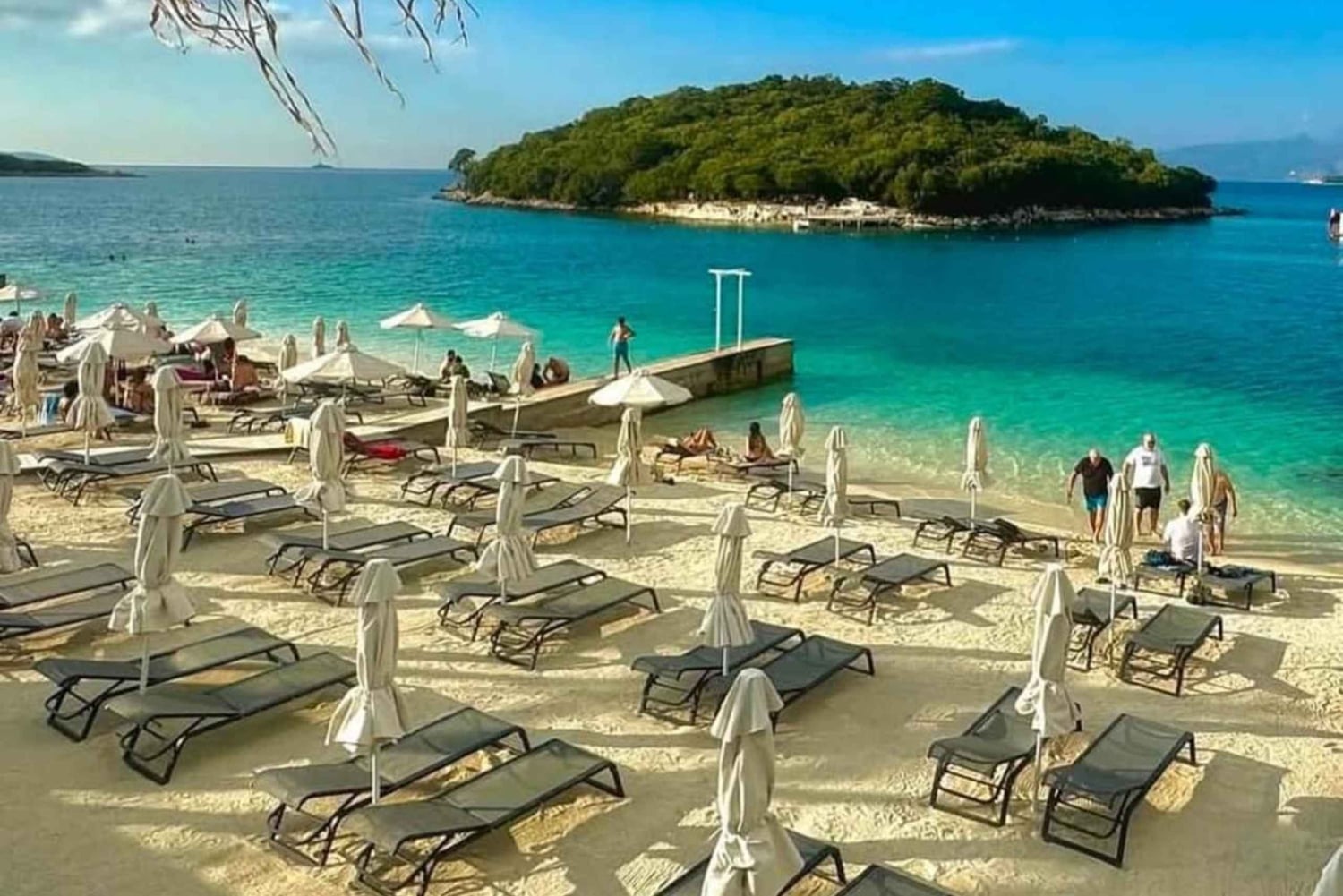 Private Tour To Blue Eye, Saranda & Ksamil with Boat Tour