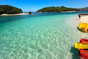 Private Tour To Blue Eye, Saranda & Ksamil with Boat Tour