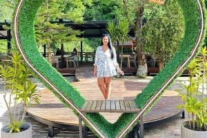 Private Tour To Blue Eye, Saranda & Ksamil with Boat Tour