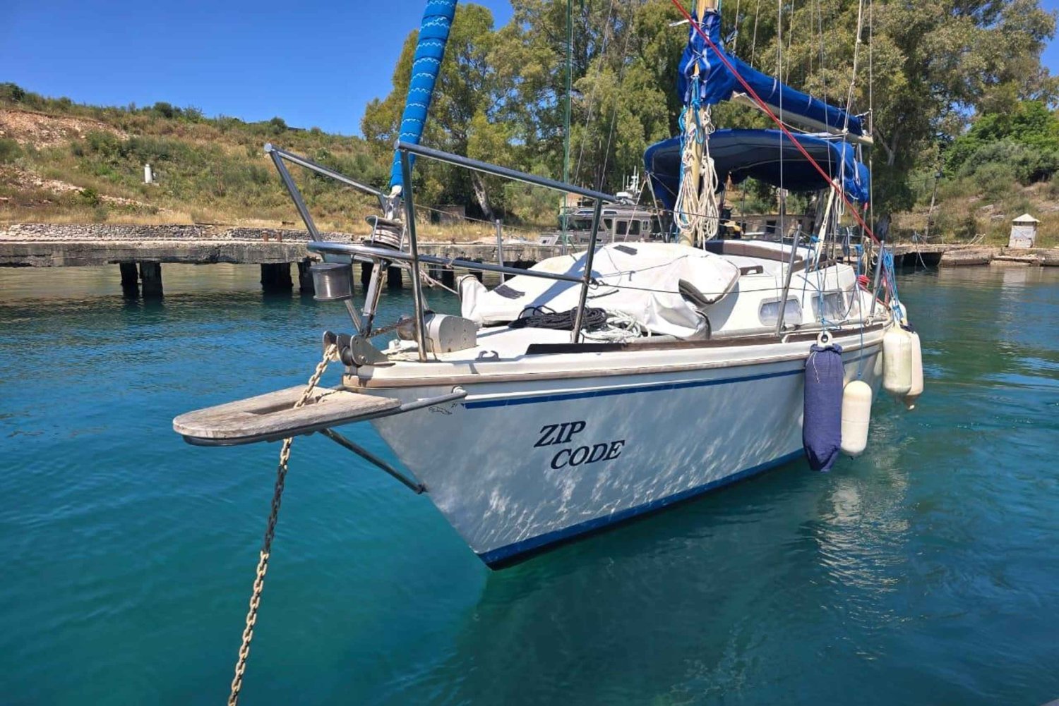 Private Tour zur Tongo-Insel mit Segelboot und BBQ