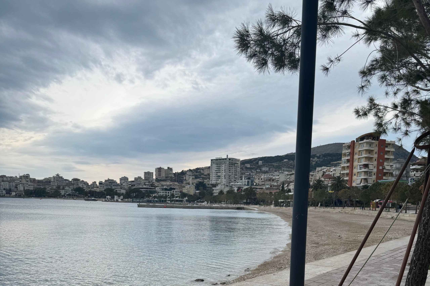 Traslado privado de Tirana a Saranda o de Saranda a Tirana