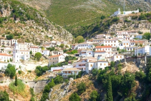 Rivieran kiertomatka Borsh-Qeparo-Himare-Porto Palermo-Vuno-Dhermi