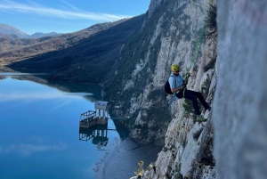 Escalada em rocha em Tirana, aventura nas montanhas