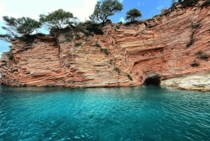 Roxer Boat Tours: tours en barco diarios por la costa jónica