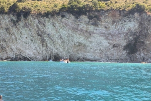 Саранда: морская прогулка по Албанской Ривьере
