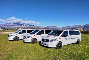 Tour de un día: Ojo Azul, Gjirokaster, puente otomano y Lekursi