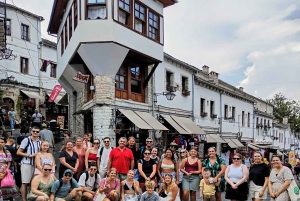 Tour de un día: Ojo Azul, Gjirokaster, puente otomano y Lekursi