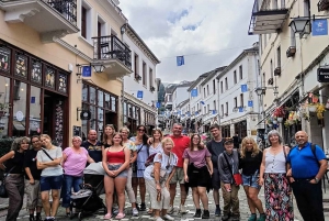 Tour de un día: Ojo Azul, Gjirokaster, puente otomano y Lekursi