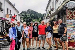 Tour de un día: Ojo Azul, Gjirokaster, puente otomano y Lekursi