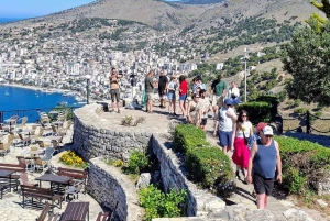 Tour de un día: Ojo Azul, Gjirokaster, puente otomano y Lekursi