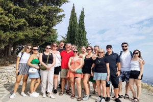 Tour de un día: Ojo Azul, Gjirokaster, puente otomano y Lekursi