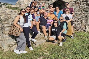 Tour de un día: Ojo Azul, Gjirokaster, puente otomano y Lekursi