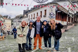 Tour de un día: Ojo Azul, Gjirokaster, puente otomano y Lekursi