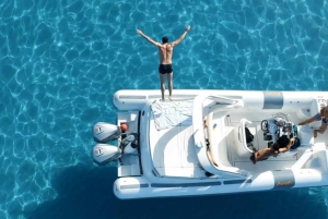 Tour en barco por Saranda: Krorez, Kakome, Gremina, cuevas y soldado