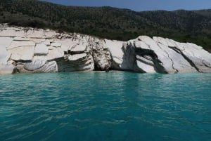 Saranda: Boat tour to 7 destinations end snorkeling