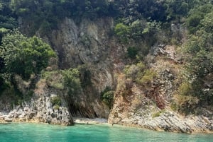 Saranda: tour en barco a 7 destinos y snorkel