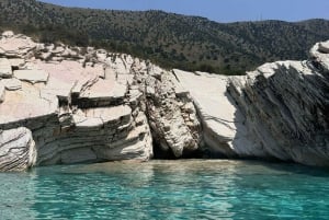 Saranda: tour en barco a 7 destinos y snorkel