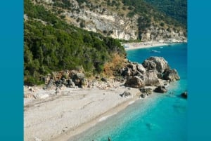 Saranda: tour en barco a 7 destinos y snorkel